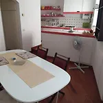 Casa Del Pino Lejlighed Spotorno