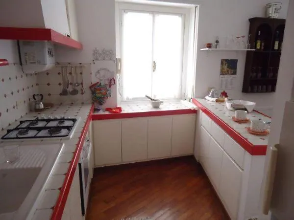 Casa Del Pino * Spotorno